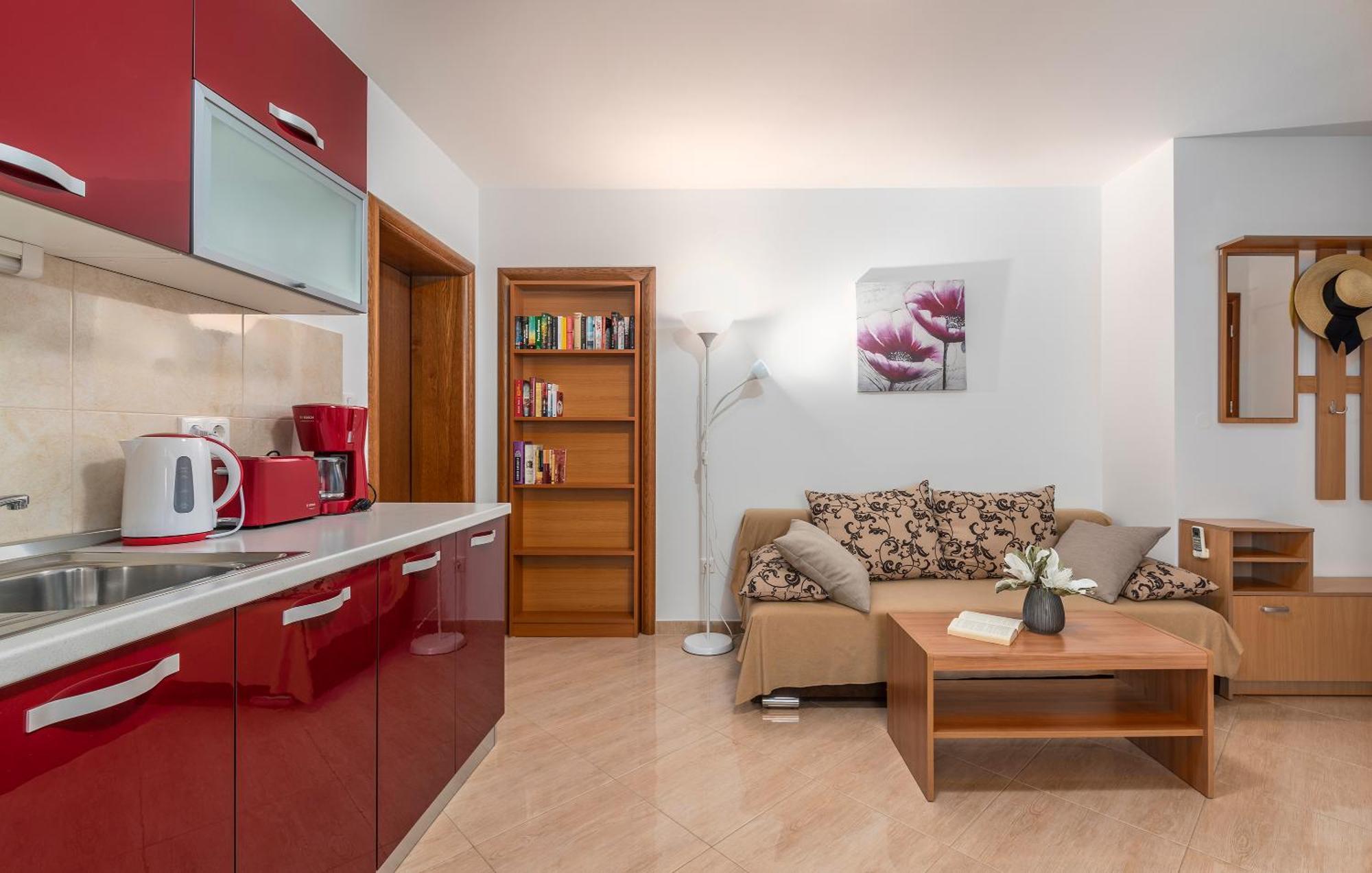 Apartments Villa Ana 波雷奇 外观 照片